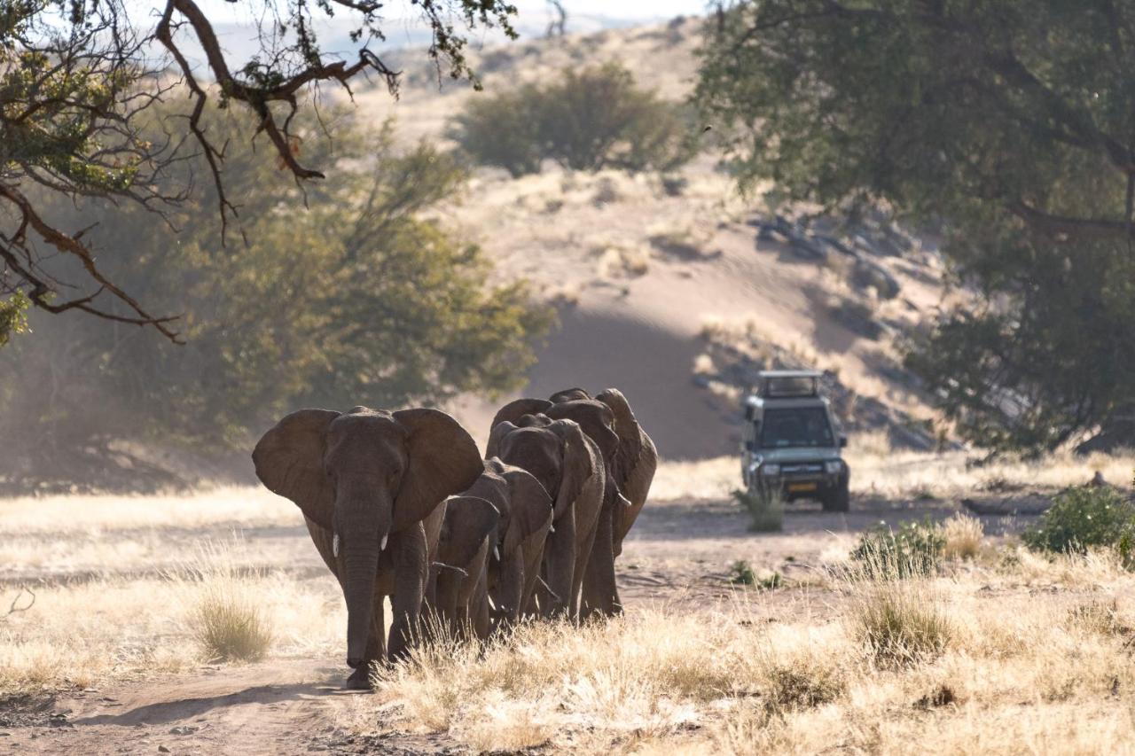 Villa Wilderness Safaris Damaraland Camp Twyfelfontein Exterior foto