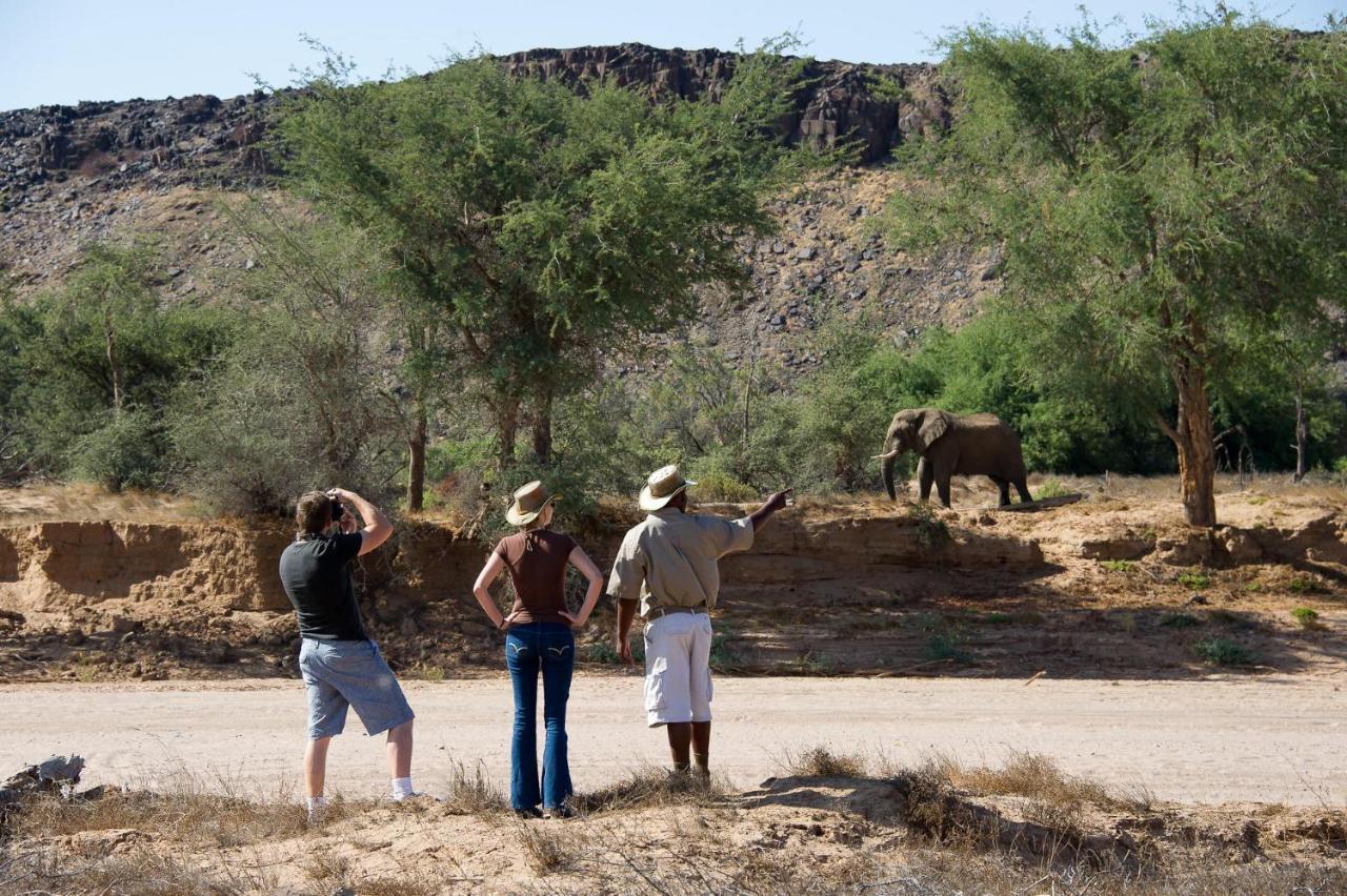 Villa Wilderness Safaris Damaraland Camp Twyfelfontein Exterior foto